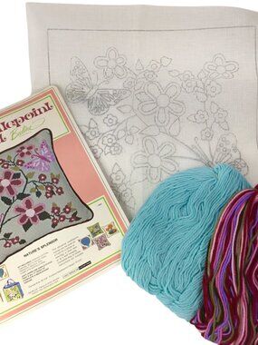 Needlepoint Kit Vintage Beeline Pillow Nature's Splendor Printed 15" square 2386
